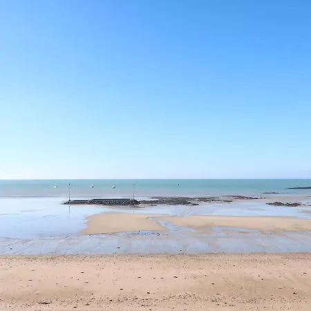 Les Chardons By Interhome Dom wakacyjny *